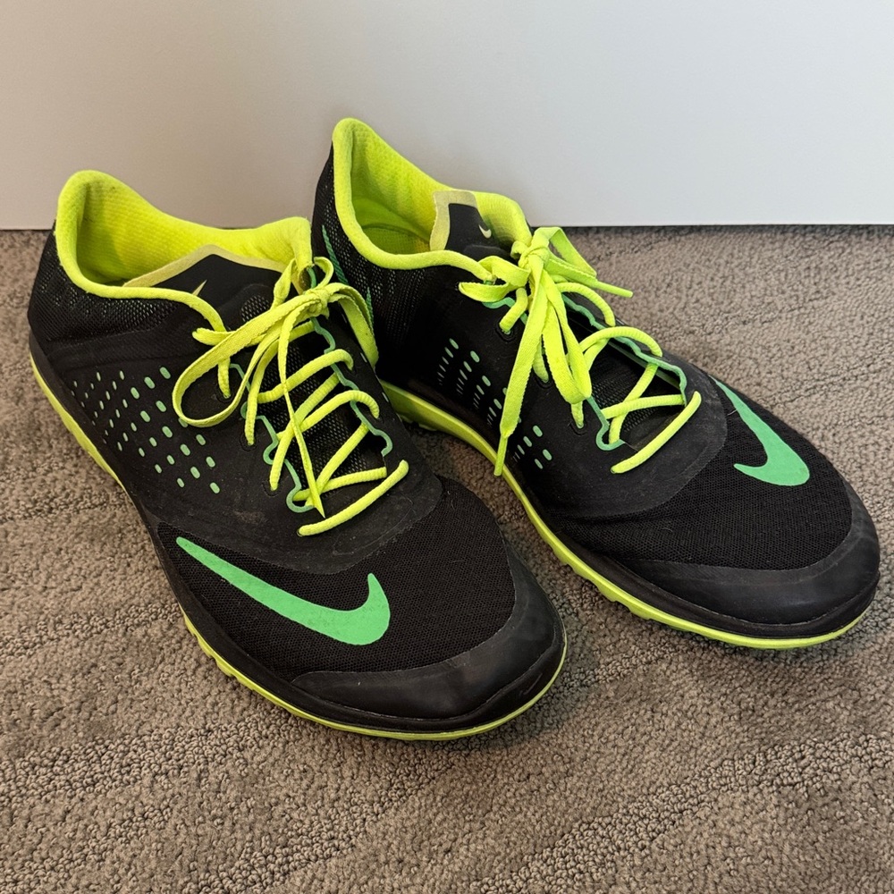 Nike Black and Lime Green Running Shoes